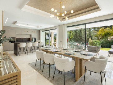Villa in Marbella — photo 2