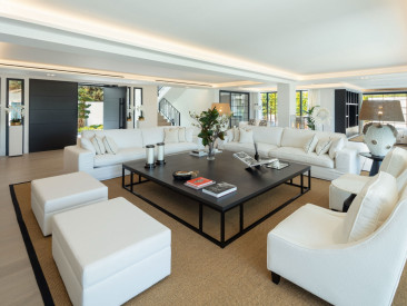 Villa in Marbella — photo 3