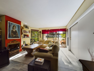 Apartment in Elviria — photo 6