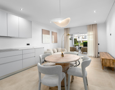 Renovated ground floor apartment for sale in Nueva Andalusia