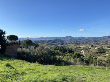 Plot / Land in Mijas — photo 2