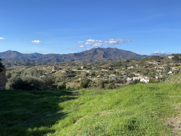 Plot / Land in Mijas — photo 3