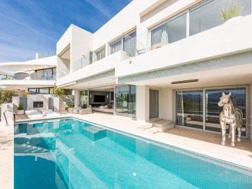 Villa in Marbella — photo 2