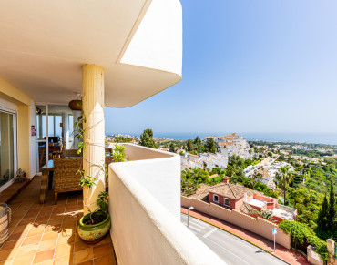 Apartment for sale in Calahonda, Mijas Costa - ST6296