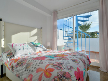 Apartment in Estepona — photo 2