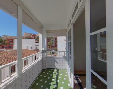 Apartment for sale in Estepona - R5274634