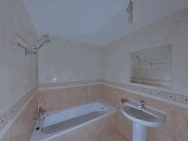 Apartment in Estepona — photo 4