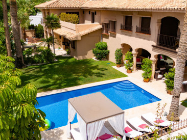Villa in Marbella — photo 2