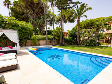 Villa in Marbella — photo 3