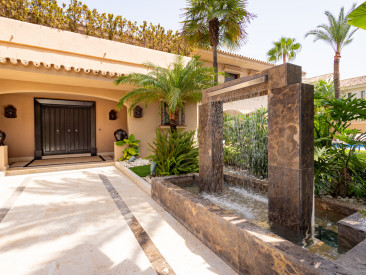 Villa in Marbella — photo 4
