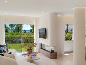 Apartment in Estepona — photo 2
