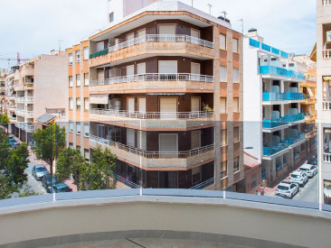 Apartment in Torrevieja — photo 6