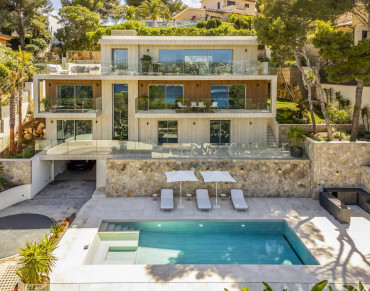 Villa for sale in Santa Ponsa, Calvia - HRB-00616P