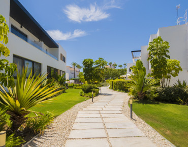 Town House for sale in Nueva Andalucia - HRB-00905P