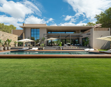 Villa for sale in Cala Vinyes - 31215