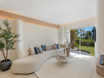 Apartment in Estepona — photo 3