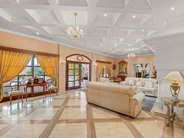Villa in Marbella — photo 6