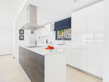 Apartment in Estepona — photo 5