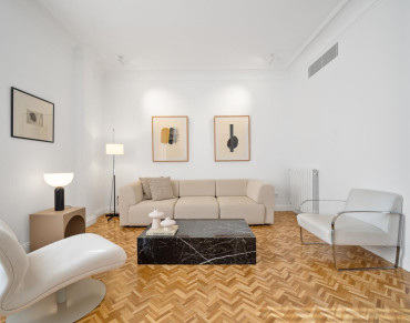 Apartment for sale in Old Town - 31456