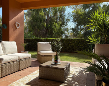 Apartment for sale in Estepona - R5371861