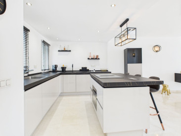 Apartment in Estepona — photo 6