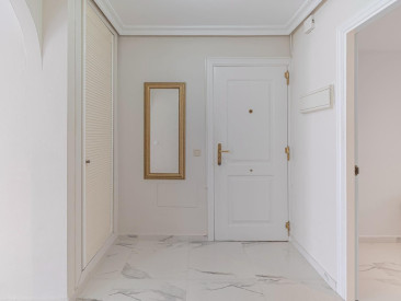 Apartment in Nueva Andalucía — photo 3
