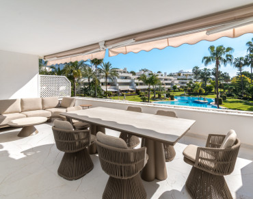 Apartment for sale in Nueva Andalucia - MH9016