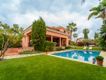 Villa in Marbella — photo 3