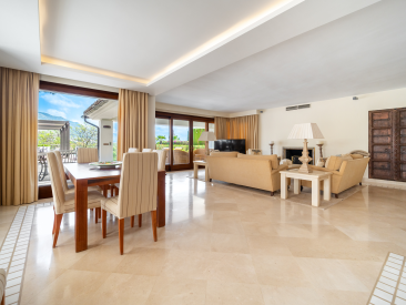 Villa in Marbella — photo 5