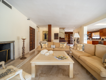 Villa in Marbella — photo 6
