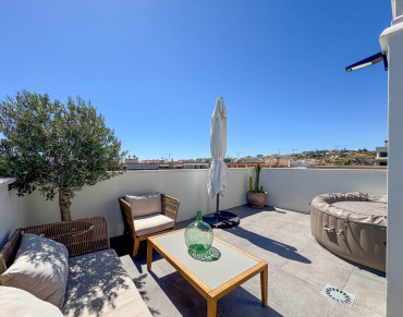 Penthouse for sale in Estepona Centro, Estepona - CRK203