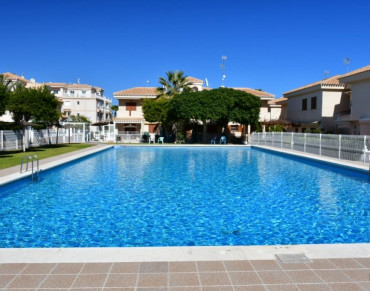 House for sale in Playa Flamenca - JHN0756