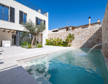 Villa for sale in Ses Salines - 5193