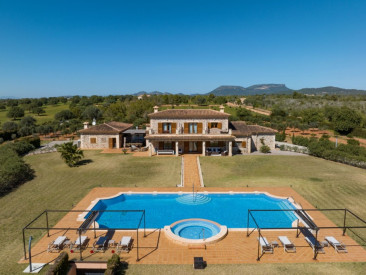 Finca in Llucmajor