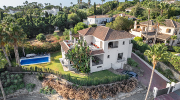 Villa for sale in Sotogrande, Cádiz €1.599.000 — photo 3 of 66