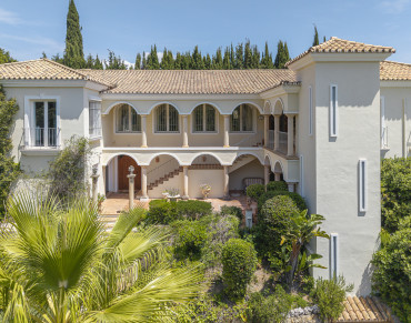 Villa for sale in El Herrojo - CR3037