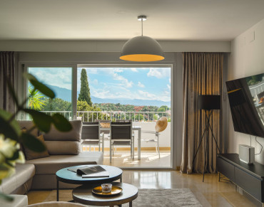 Apartment for sale in Nueva Andalucia - CR3052