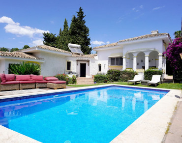 Villa for sale in Sierrezuela - R5354329