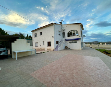 Villa for sale in Estación, Calpe - CA.H-479