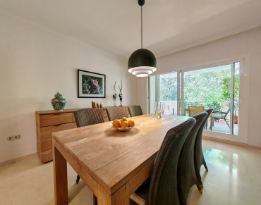 Apartment for sale in Marbella East, Elviria, Marbella - BEMA1529
