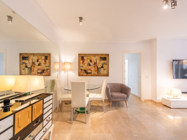 Apartment in Marbella — photo 5