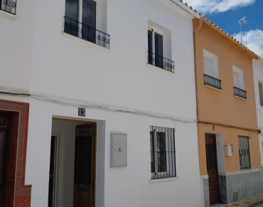 Town House for sale in Coín - R5382673