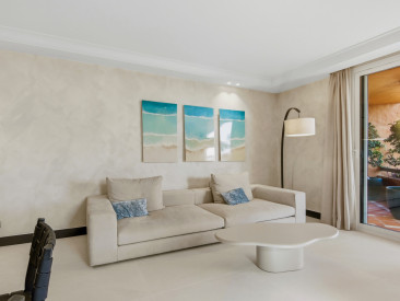 Apartment in Estepona — photo 4
