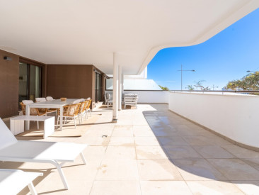 Apartment in Estepona — photo 3