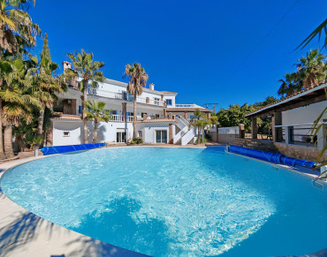 Villa for sale in La Capellanía, Benalmádena - BEMV1533
