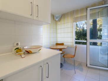 Apartment in Estepona — photo 3
