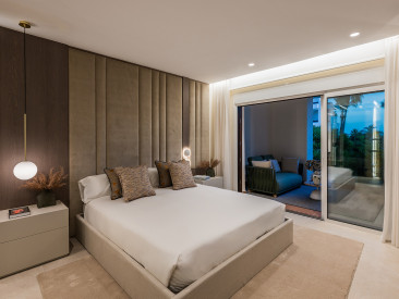 Apartment in Estepona — photo 2