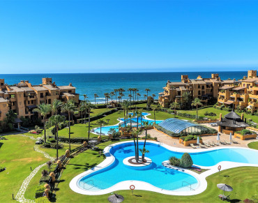 Apartment for sale in Estepona East - SR-00981P