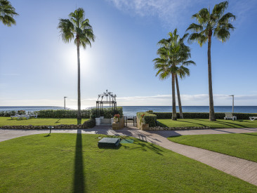 Apartment in Estepona — photo 2