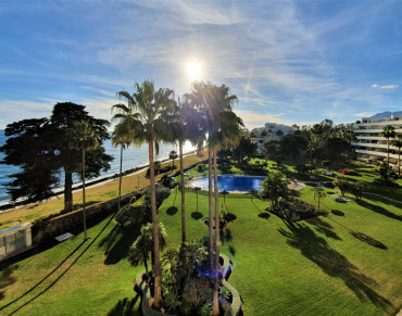 Apartment for sale in Estepona East - SR-01266P